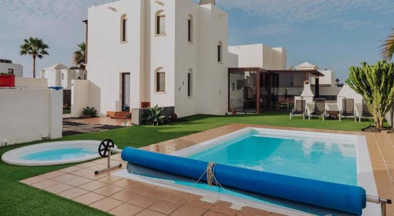 Villa Lanzarote Deluxe Spa Pool — photo 2