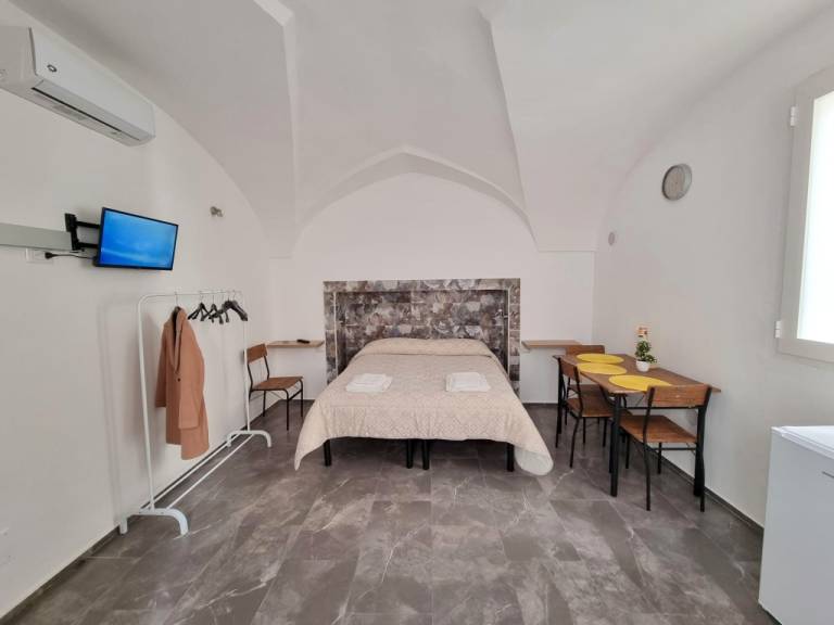 Apartment with 1 room for 3 persons — photo 2