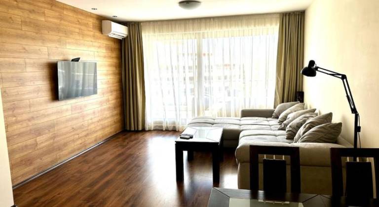 Holiday apartment with patio, private pool & garden — photo 2