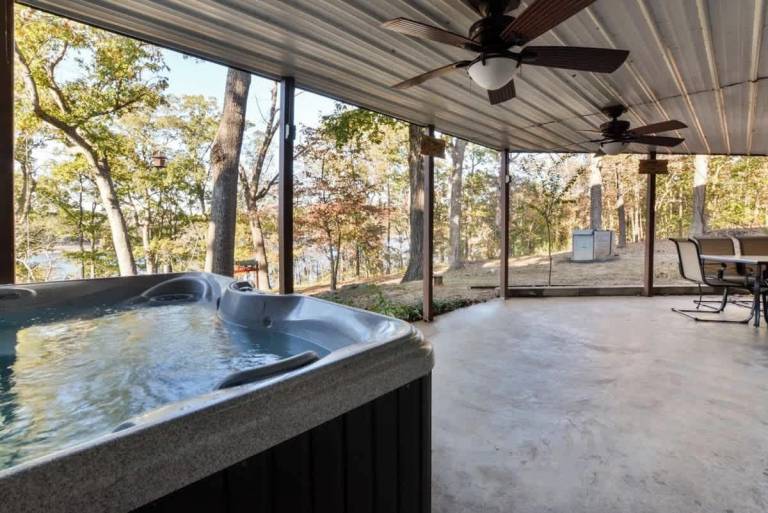 Cabin  Ridgedale