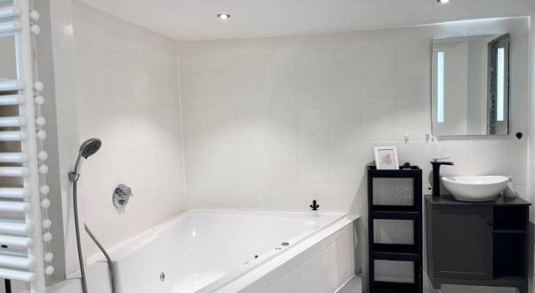 Holiday apartment with 4 rooms for 7 persons — photo 3