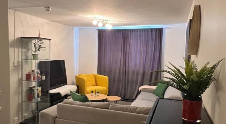 Central Bergen Stay for Families & Groups-6 Guests — photo 2