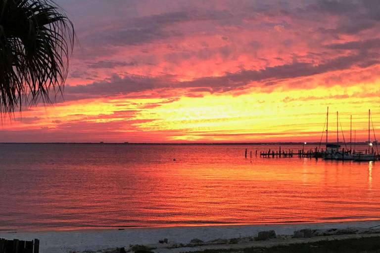 Quality Inn & Suites Gulf Breeze Bayside near Pensacola Beach — photo 5