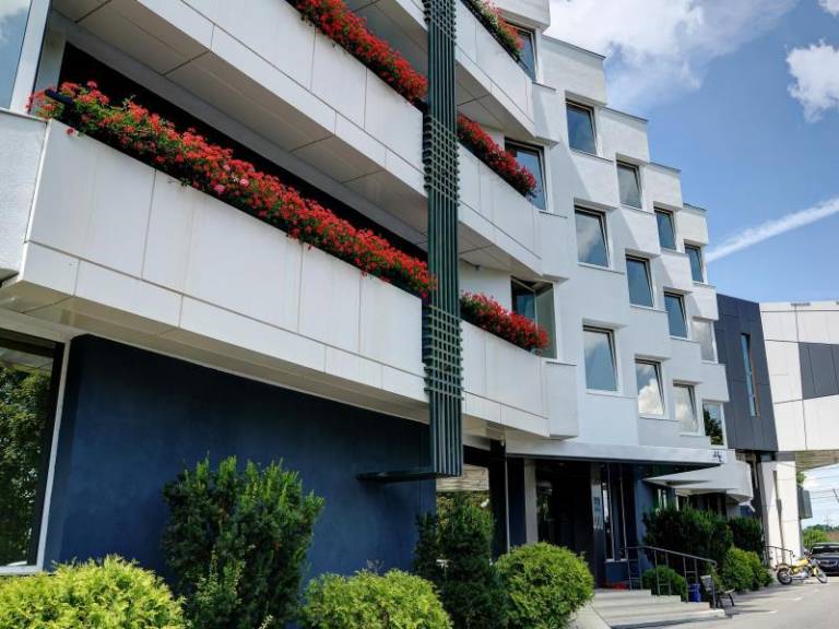 Best Western Plus Lido Hotel in Timisoara