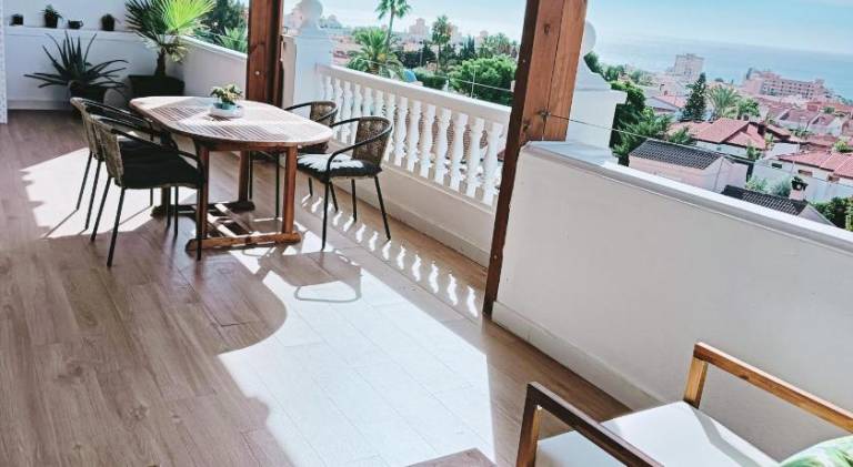 Apartment with 2 rooms for 4 persons in Roquetas de Mar