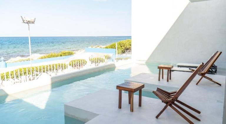 Villa with garden, patio & private pool | Suitable for remote work | Dogs allowed in Isla Mujeres