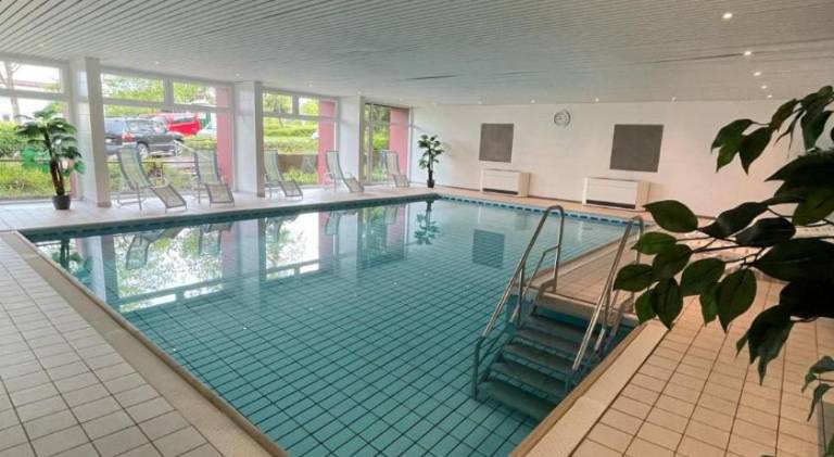 Holiday apartment with pool — photo 3