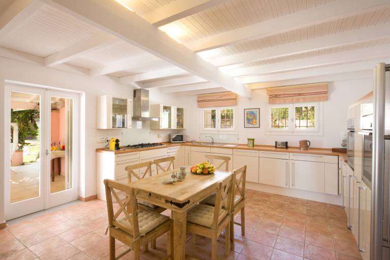 Old Olive Press Dream Holiday Home Sea - Mountain Panorama' with Wi-Fi — photo 3