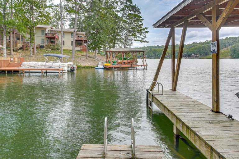 Lake Desoto Townhome: Swim Dock, Pets Welcome! — photo 3