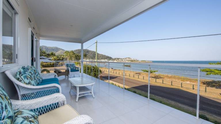 House  Magnetic Island