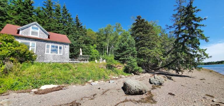 Chalet Guysborough