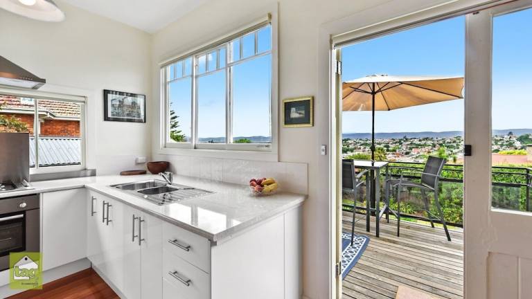 House  West Launceston