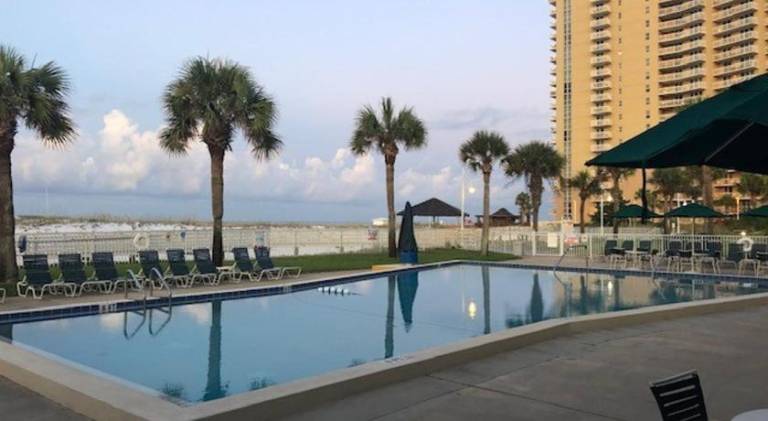 Resort Okaloosa Island