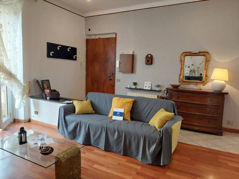 Apartment with 2 rooms for 6 persons — photo 5