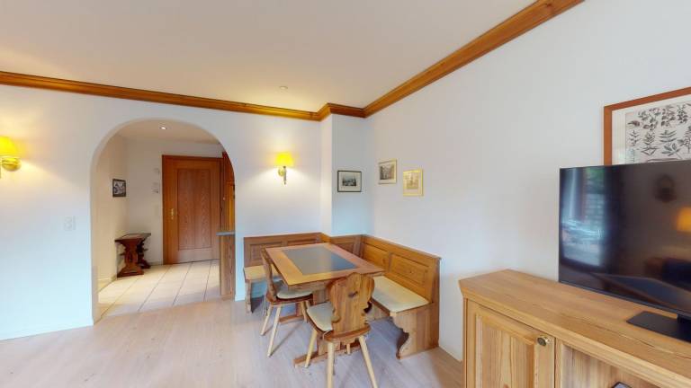 Apartment Belvair 32 - Well-maintained and renovated 2.5-Room Apartment — photo 2