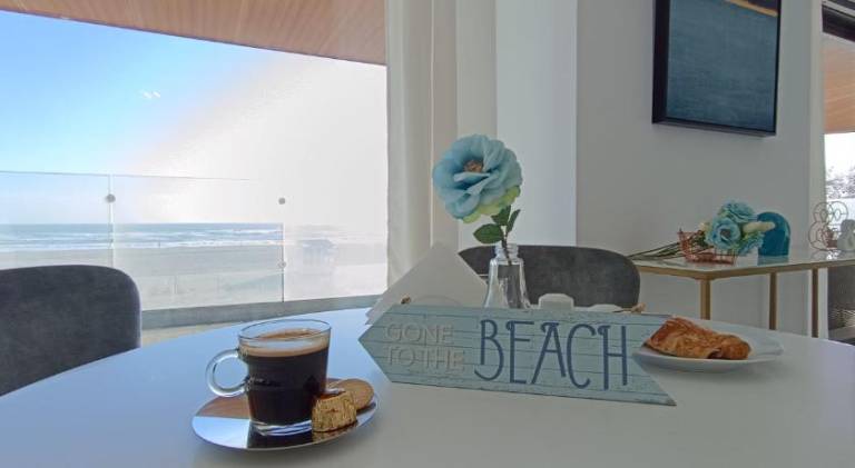 3 Rooms Sunrise Marble Apart - Panoramic Seaview - Casa del Mar in Constanta
