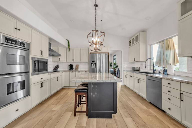 North Scottsdale Golf & Pool Retreat Sleeps 11