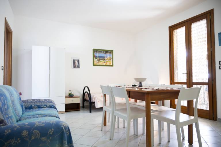 Holiday apartment with 1 room for 5 persons — photo 4