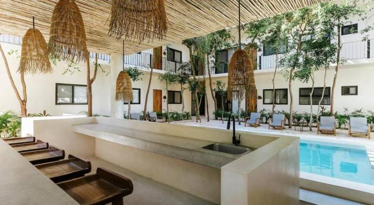Charming vacation home with pool | Pets are welcome — photo 4