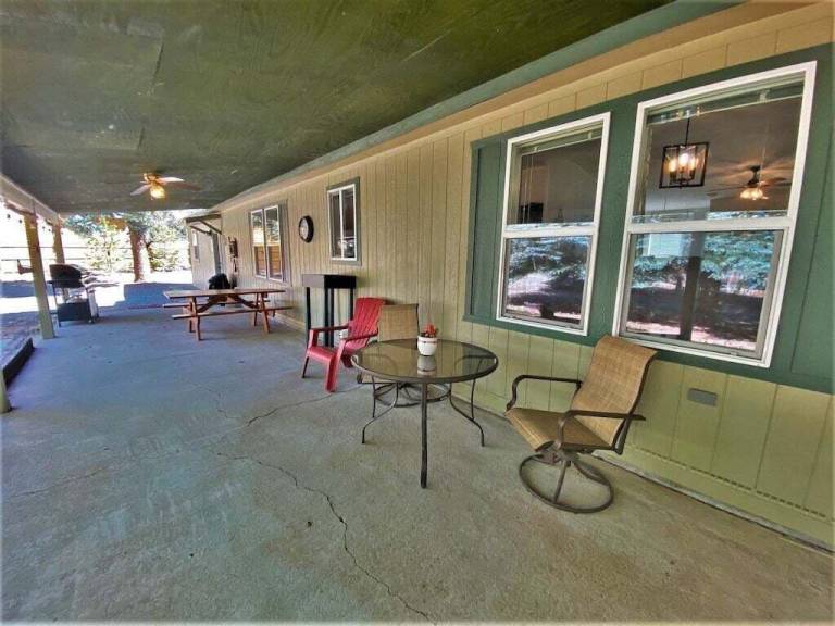 House Vallecito Lake