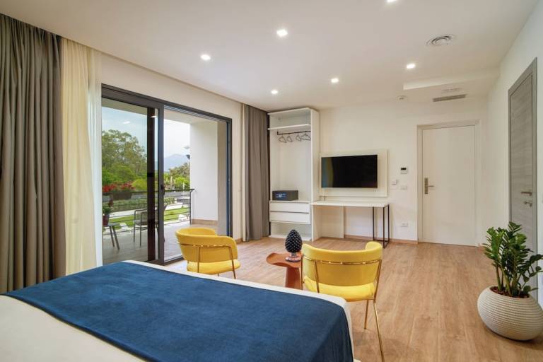 Aparthotel Terrasini