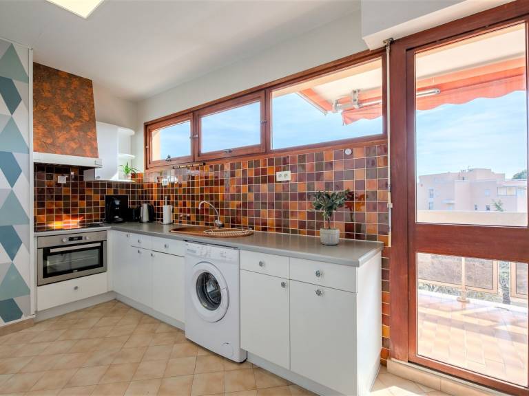 Apartment with yard | Close to the beach | Pets are welcome — photo 4