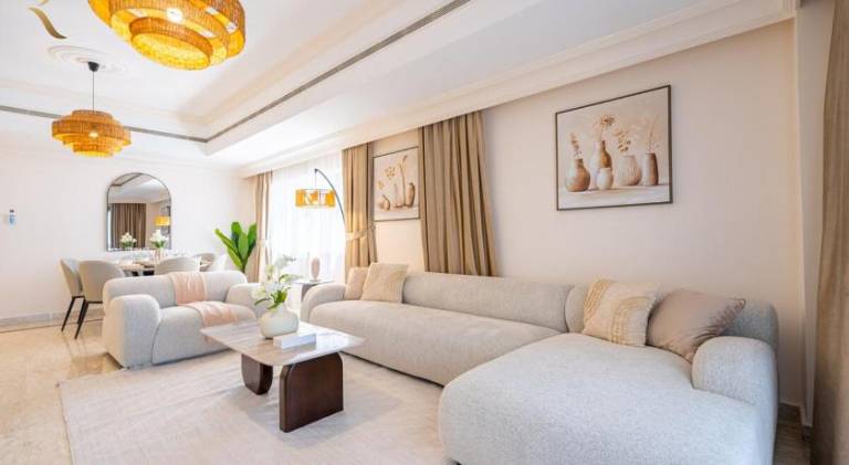Rental apartment with terrace | Near Qasr al-Hosn | Close to the beach | Perfect for remote work | Pet-friendly in Abu Dhabi