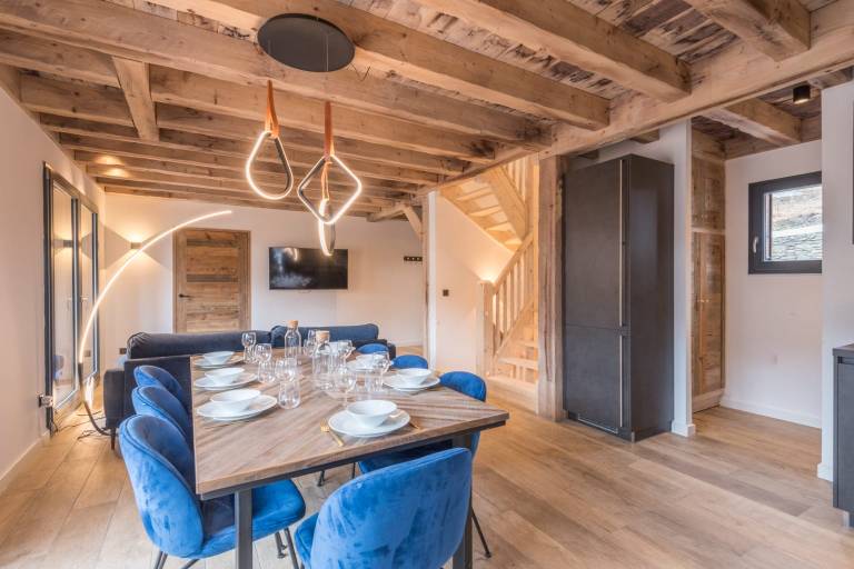 Chalet with garden & terrace | Mountain view — photo 2