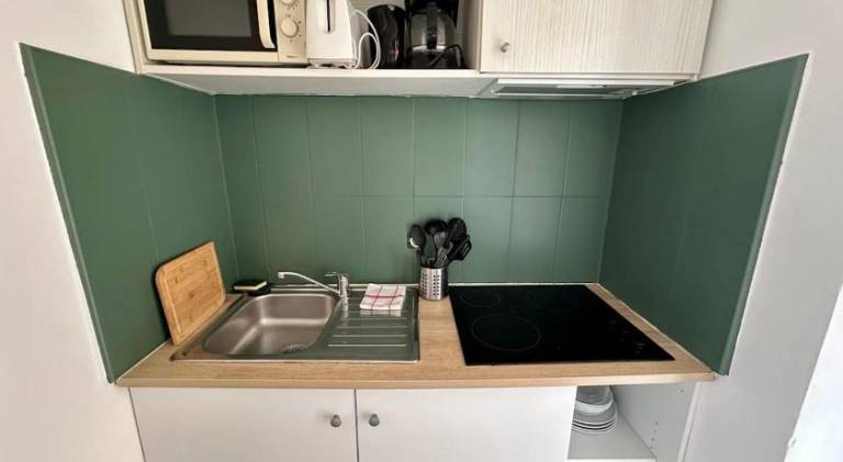 Apartment with pool | Pet-friendly — photo 4
