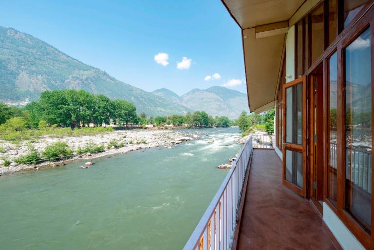 House Bhuntar