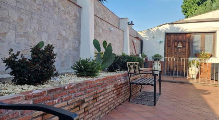 Wonderful apartment with patio | Pets are welcome — photo 2