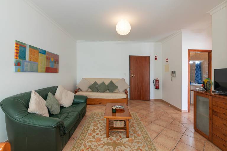 Apartment 'Rocha Retreat' with Private Pool, Balcony and Wi-Fi — photo 4