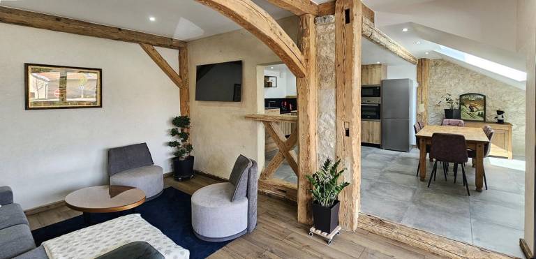 Gite with grill & patio | Pets allowed — photo 4