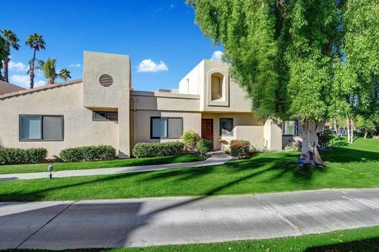 Condo  Palm Desert