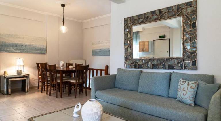 Apartment with yard & patio | Next to the beach | Pets allowed — photo 2