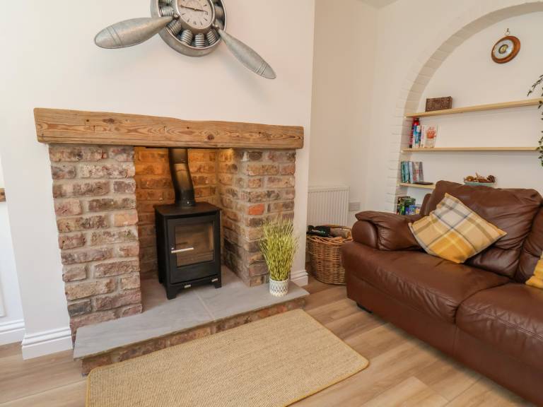 Cottage with garden | Beach view — photo 4