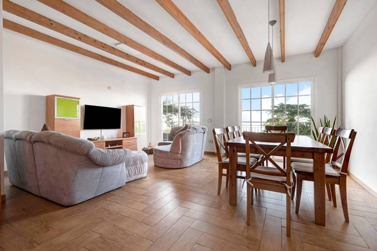 Pet-Friendly Vacation Home "Casa Luz" with Sea View, Whirlpool & Wi-Fi — photo 2