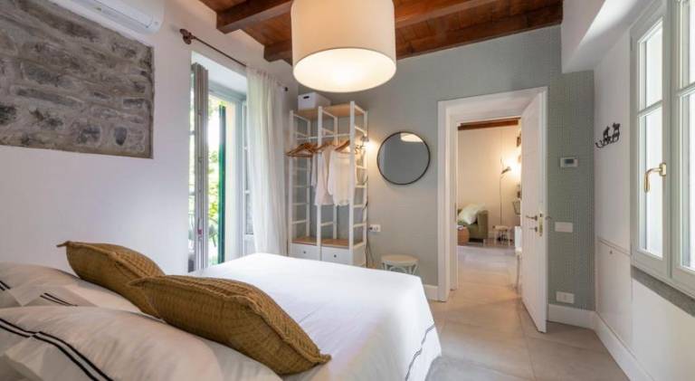 Apartment | Close to Como Cathedral | Pets allowed — photo 2
