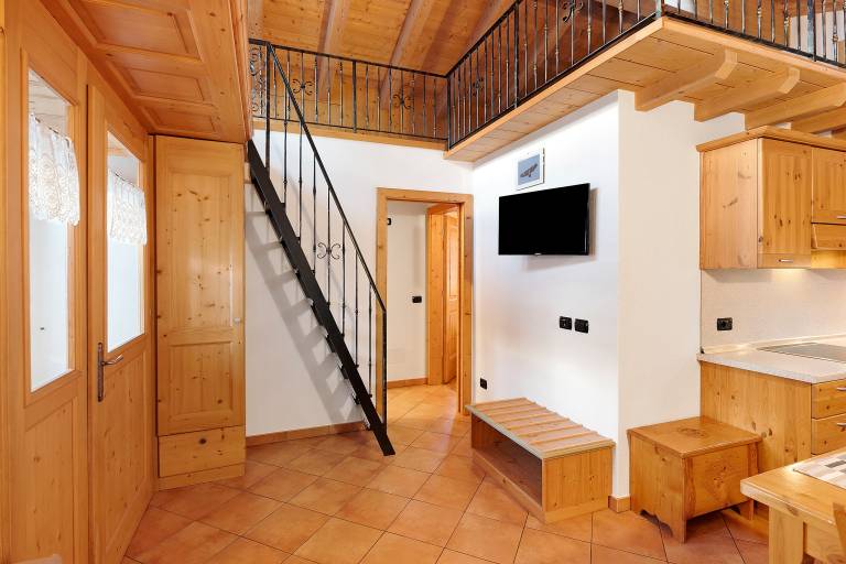 Fully equipped chalet with fast internet | Mountain view | Next to the ski | Pets allowed — photo 3