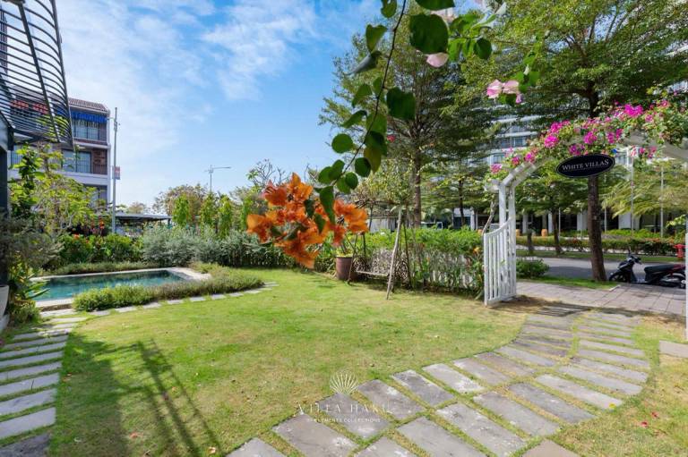 Beautiful villa with pool, garden & terrace | Suitable for remote work | Pets are welcome — photo 4