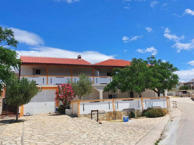 Apartma  Plaža Kustići