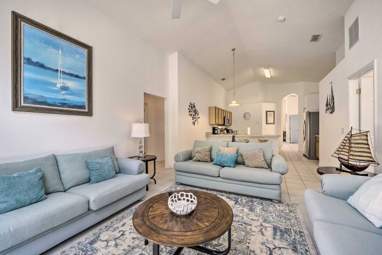 Pool + Lanai: Emerald Isle Resort Home! — photo 5