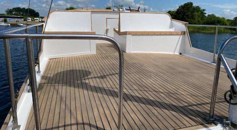 Nuit insolite a bord d un bateau — photo 4