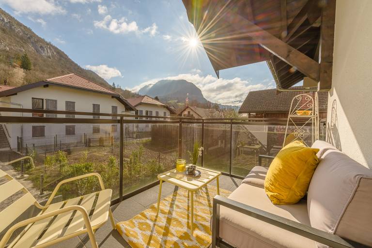 Rental apartment | Mountain view in Chambéry