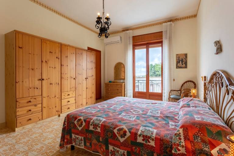 Ferienhaus Villa Sofia mit privatem Garten und Balkon