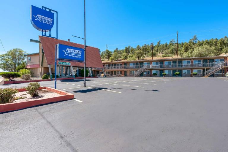 Americas Best Value Inn & Suites Flagstaff in Flagstaff, AZ