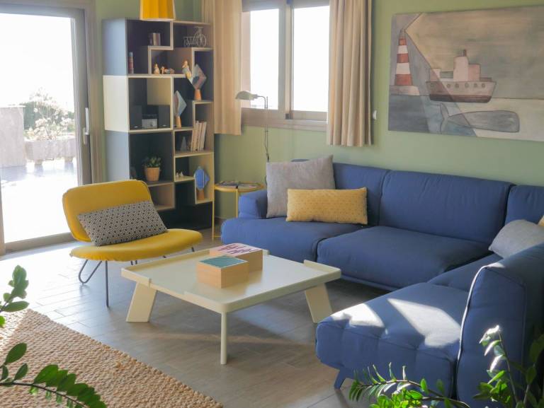 Children-friendly villa with barbecue, private pool & yard | Dogs allowed — photo 3
