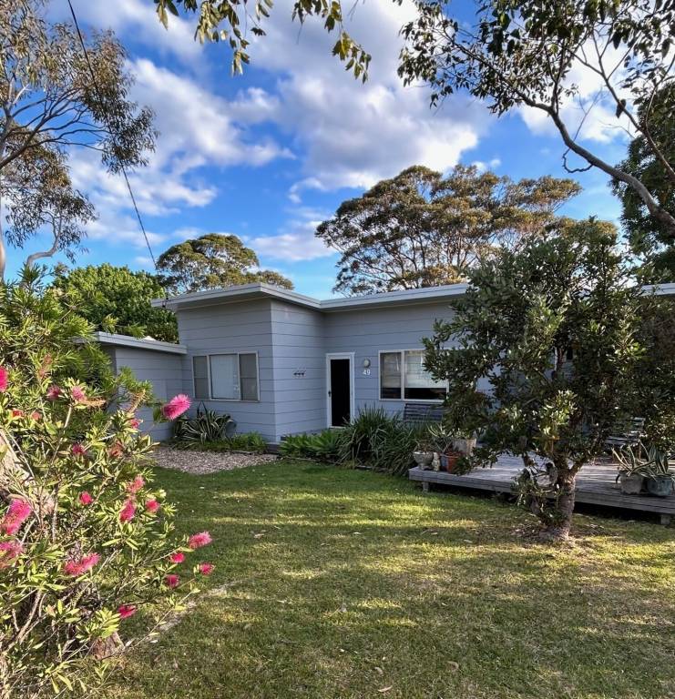 Holiday Houses & in Culburra Beach from 189 HomeToGo