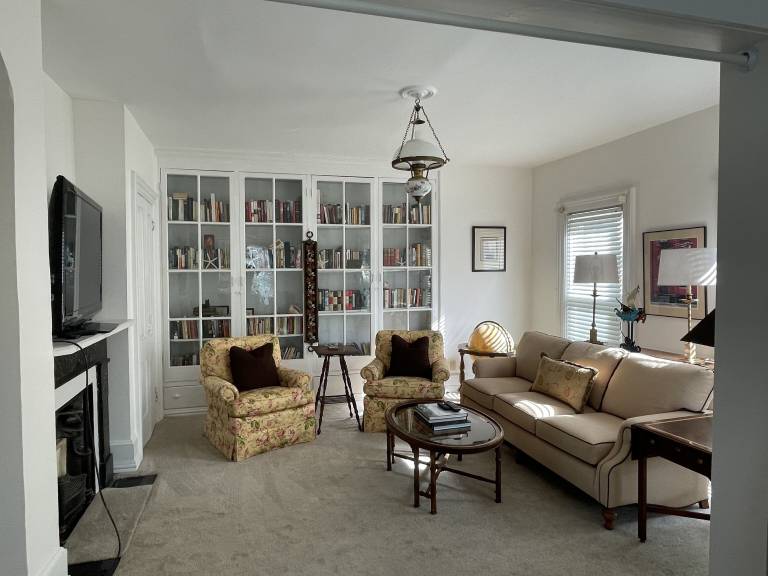 House Beverly Shores