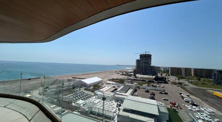 Pleasant rental apartment with sauna, patio & private pool | Beach nearby | Pet-friendly — photo 3